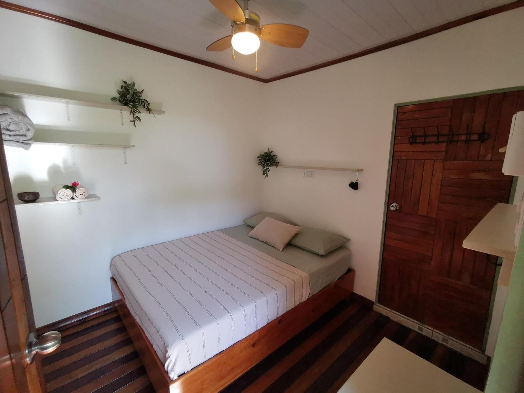 Casa Oh - Oceanview Guesthouse Uvita Buitenkant foto