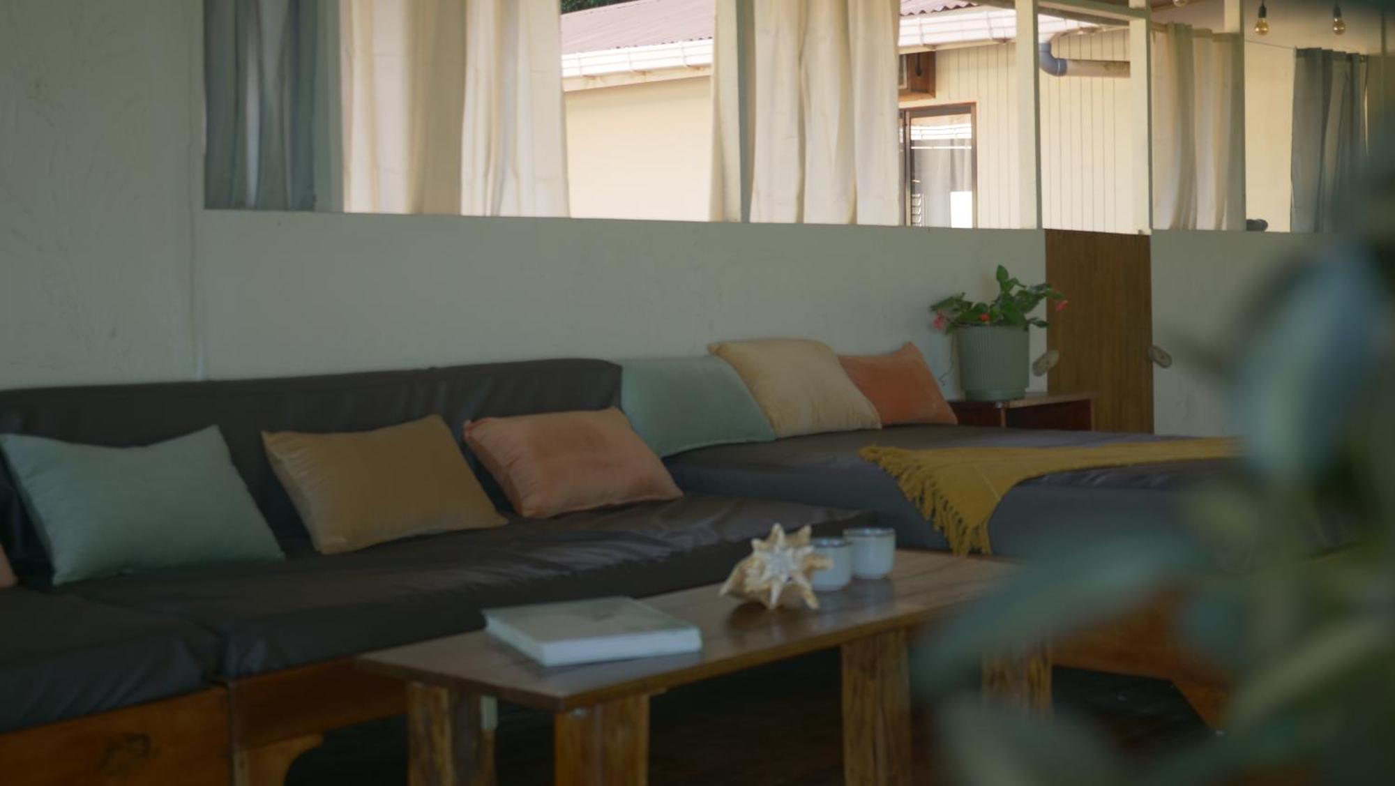 Casa Oh - Oceanview Guesthouse Uvita Buitenkant foto