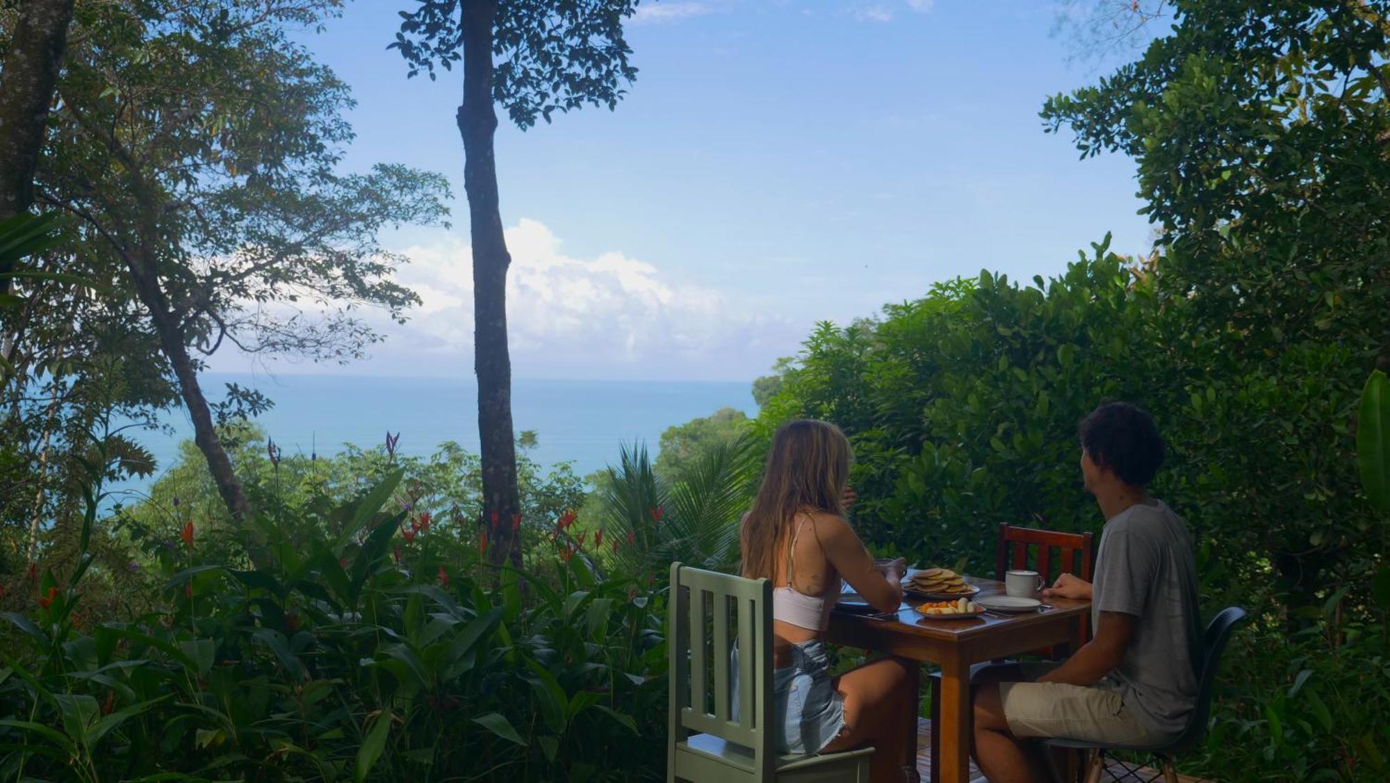 Casa Oh - Oceanview Guesthouse Uvita Buitenkant foto